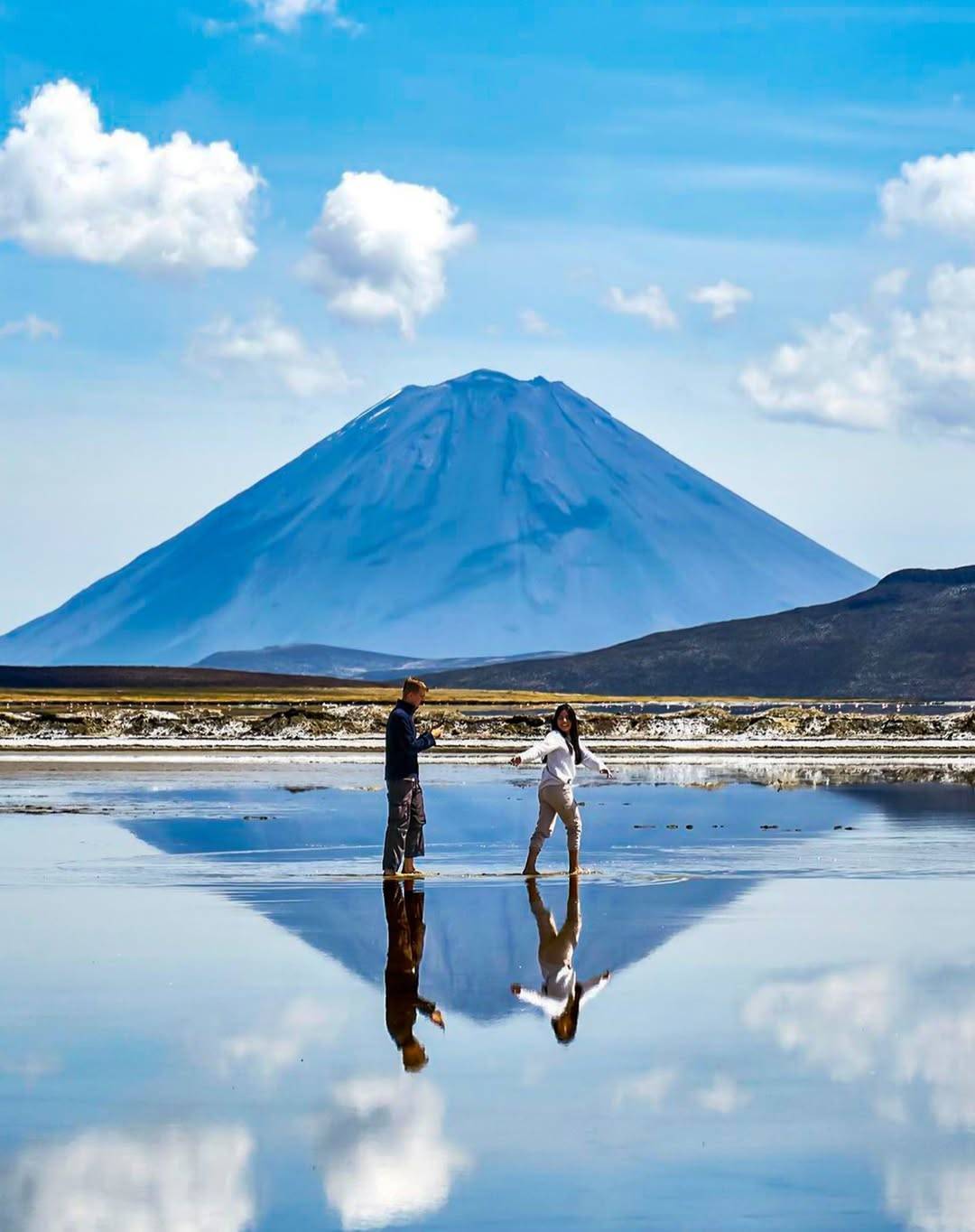 Tour Full Day Laguna Salinas y Baños de Lojen